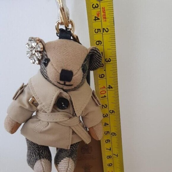 BURBERRY Bear 🐻 keychain purse charm - Picture 2 of 8
